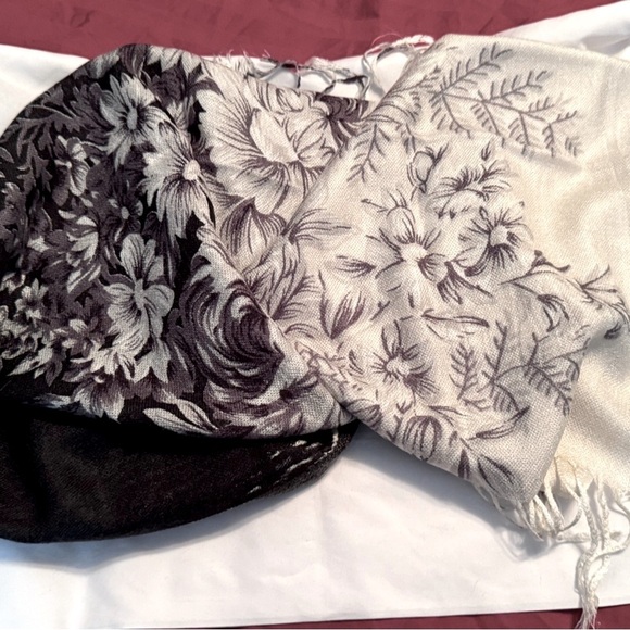 💜 Exquisite Vintage Black and White Floral 100% Pashmina From Veond - Picture 1 of 16